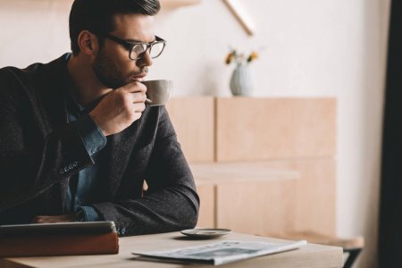 Один из наследников Жириновского активно распродает имущество политика